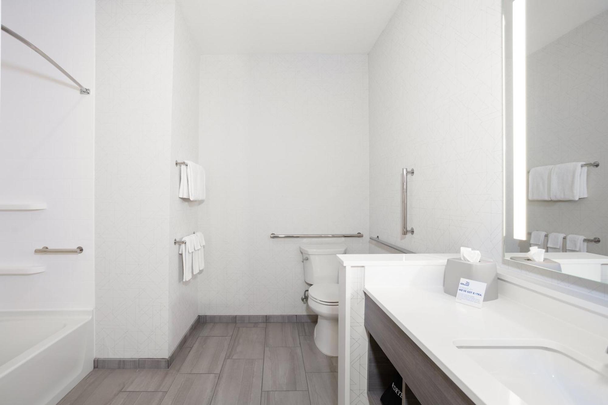 Holiday Inn Express & Suites Brookhaven By Ihg Exteriér fotografie
